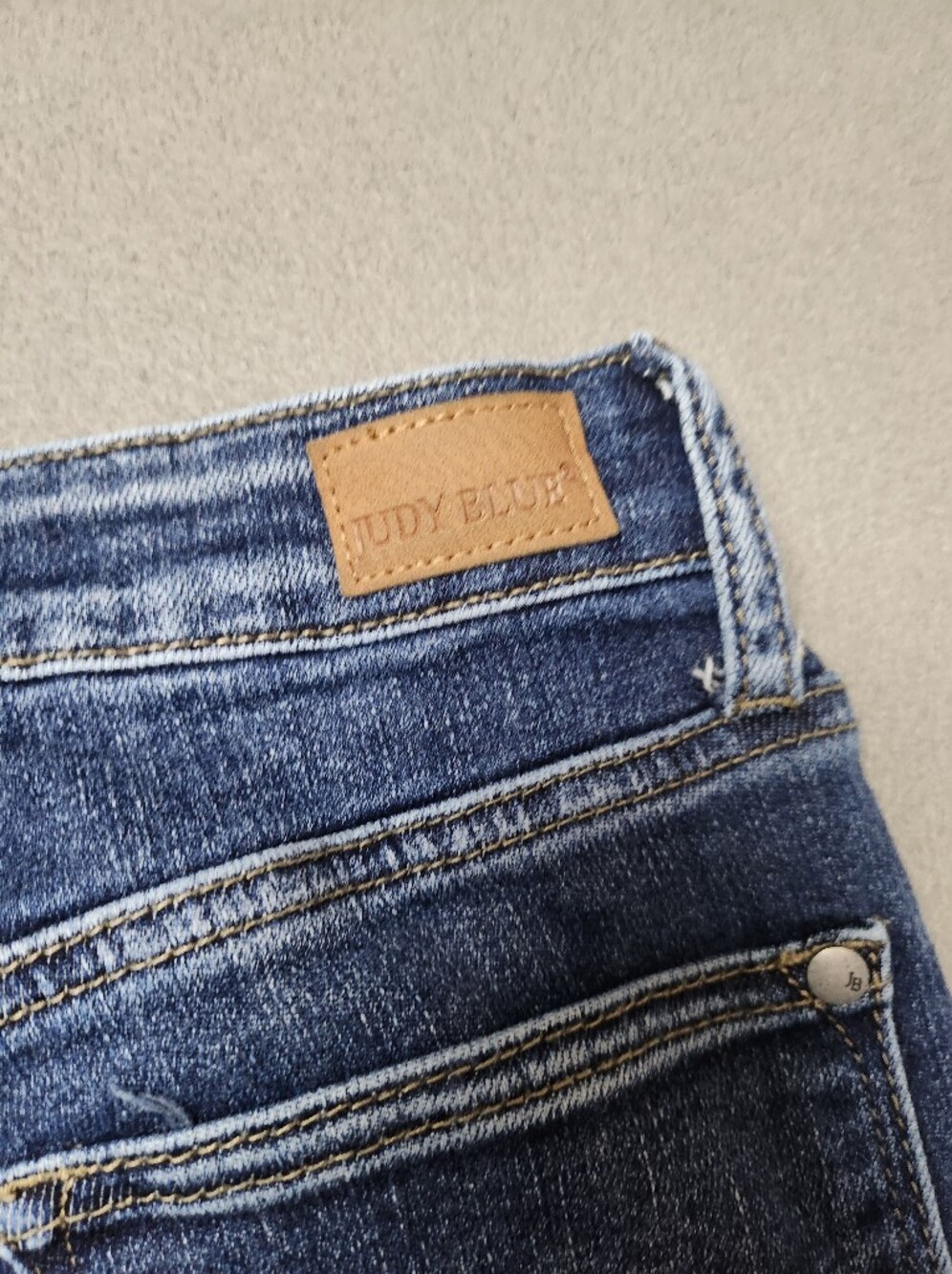 Judy Blue Skinny Fit Distressed Raw Hem Jeans Size 9/29 JB88417 - Picture 9 of 12